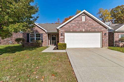 9546 Woodsong Way, Indianapolis, IN, 46229-3153 | Card Image