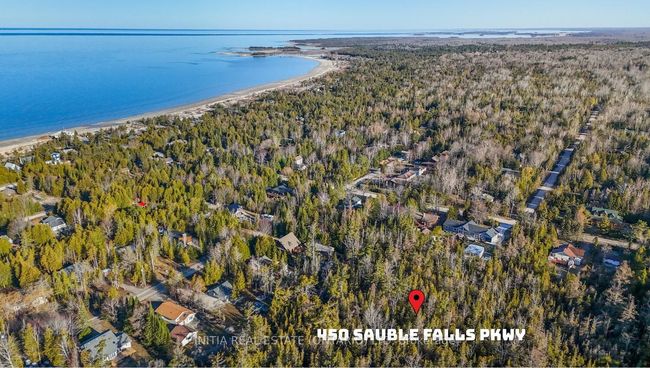450 Sauble Falls Pky, Home with 0 bedrooms, 0 bathrooms and null parking in Sauble Beach ON | Image 23