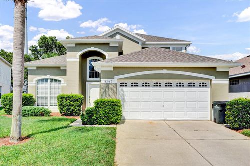 8202 Fan Palm Way, KISSIMMEE, FL, 34747-2773 | Card Image
