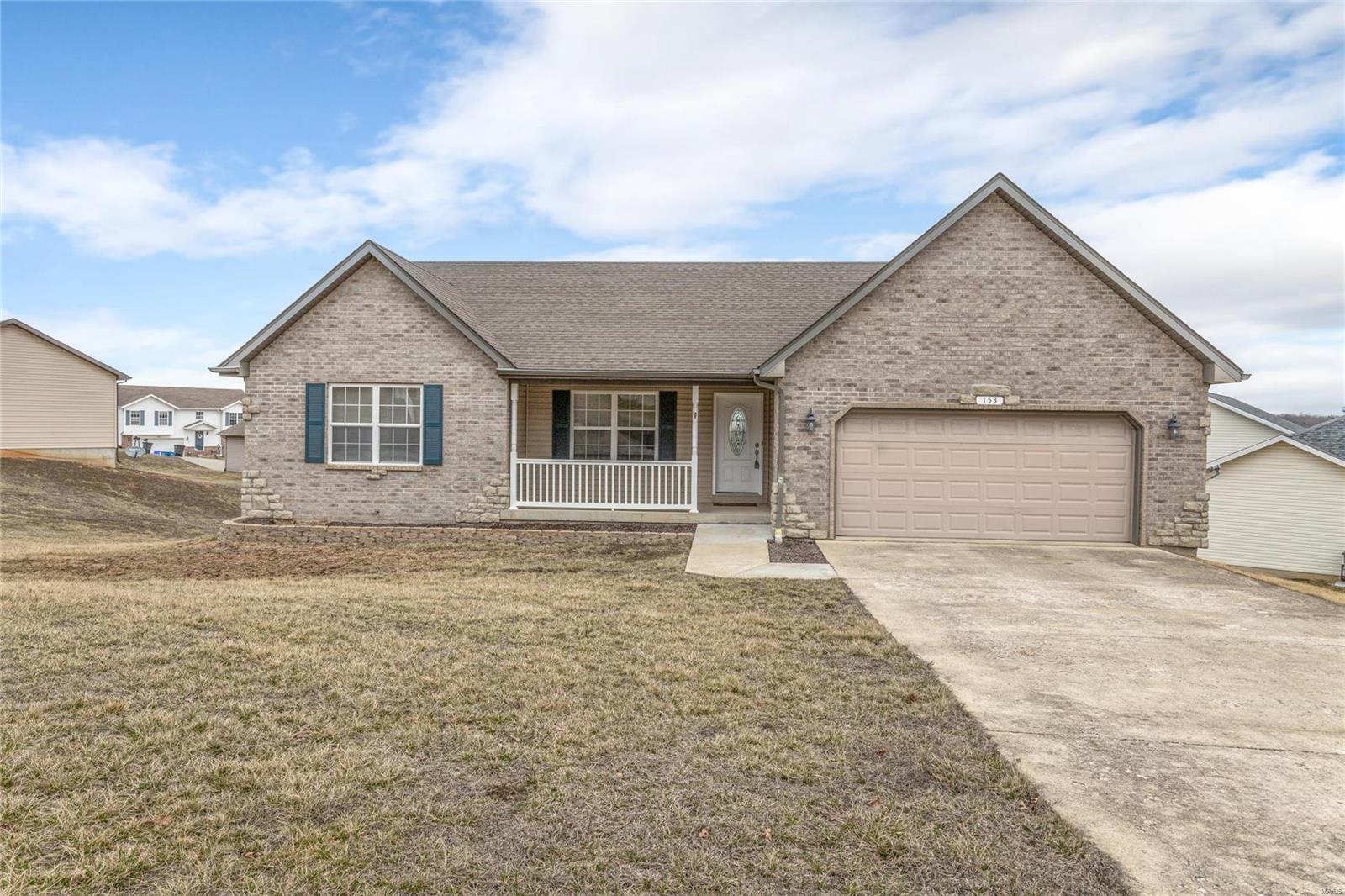 Lyle Curtis Cir, Waynesville, MO 65583