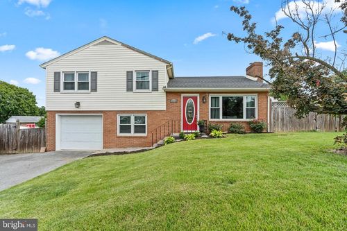 18608 Maugans Ave, HAGERSTOWN, MD, 21742-2302 | Card Image