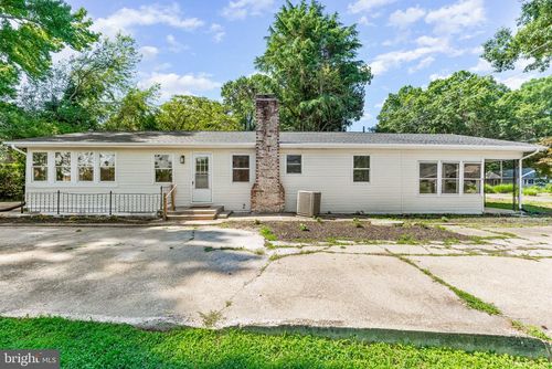 1228 Holly Vista Dr, COLONIAL BEACH, VA, 22443-4340 | Card Image