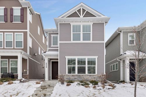 8060 Central Park Way N, Maple Grove, MN, 55369-4554 | Card Image