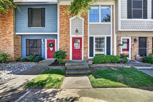 43 Abbey Rd, Euless, TX, 76039-4269 | Card Image