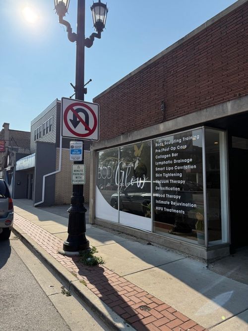 7624 Madison St, Forest Park, IL, 60130-1403 | Card Image