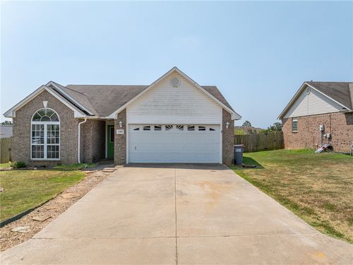 199 Spruce St, Greenwood, AR, 72936-3114 | Card Image