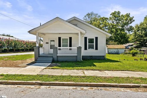 101 Gordon St, Clinton, SC, 29325-1933 | Card Image