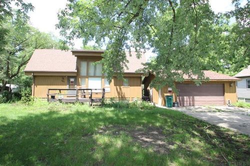 507 3rd St, Evansdale, IA, 50707-2133 | Card Image