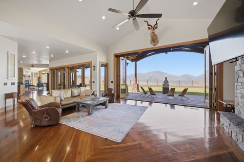 555 Skyfire Dr, Hamilton, MT, 59840-9157 | Card Image