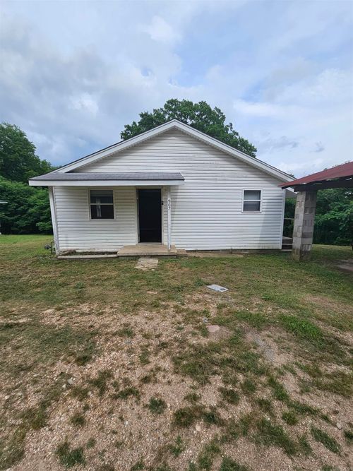 907 Denver, Benton, AR, 72019-2301 | Card Image