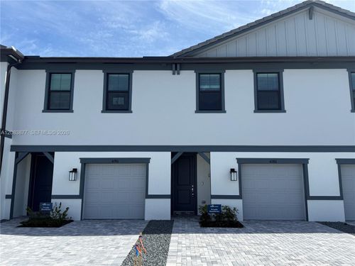 4280 Efendi Dr, Lantana, FL, 33462-6644 | Card Image