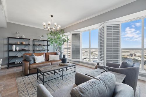 apt-1109-3401 Lee Pkwy, Dallas, TX, 75219-5224 | Card Image