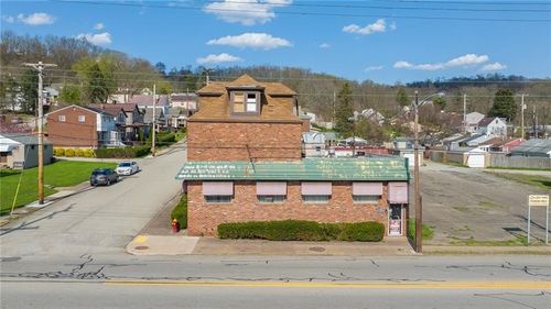3501 Walnut St, Mckeesport, PA, 15132-7258 | Card Image