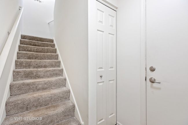 80 - 80 Gershwin Ct, Townhouse with 2 bedrooms, 2 bathrooms and 2 parking in Wheaton IL | Image 40