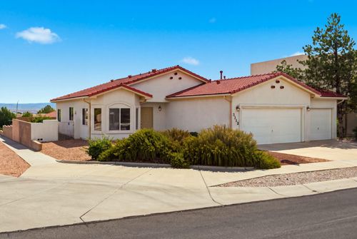 3312 Rio Linda Dr Sw, Albuquerque, NM, 87121-9358 | Card Image