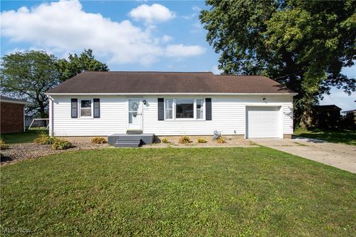 13506 Kauffman Ave, Sterling, OH, 44276-9601 | Card Image