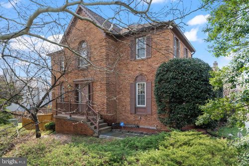 2851 Yarn Ct, FALLS CHURCH, VA, 22042-4425 | Card Image