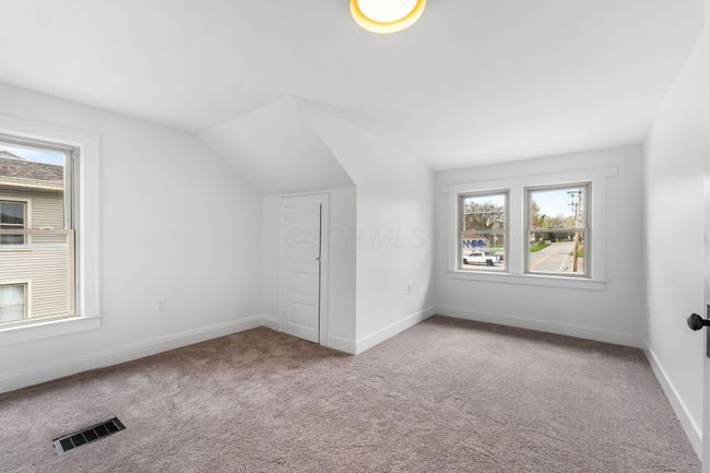 206 W Columbus St, House other with 4 bedrooms, 2 bathrooms and null parking in Lithopolis OH | Image 31