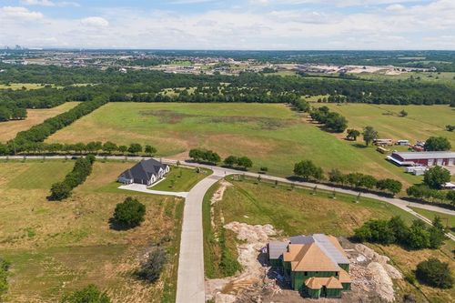 4611 Stout Rd, Midlothian, TX, 76065-5760 | Card Image