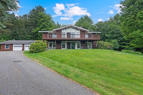 176 Towne Hill Rd, Morristown, VT, 05661-4441 | Card Image
