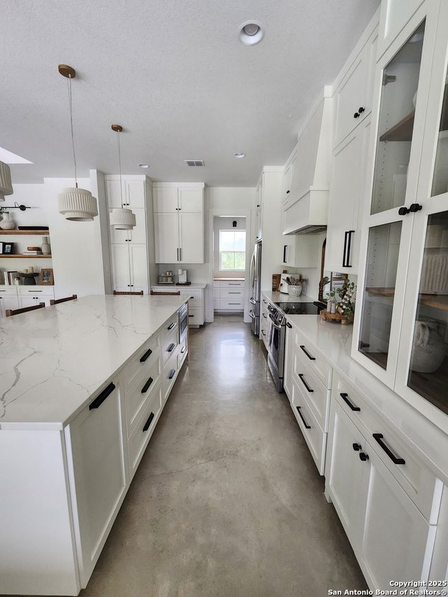 620 Windway Dr, House other with 3 bedrooms, 2 bathrooms and null parking in Spring Branch TX | Image 10