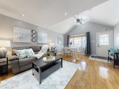 261 Glebemount Ave, East York, ON, M4C3T7 | Card Image