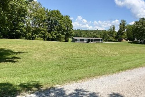 7120 N Highway 127, Albany, KY, 42602-8087 | Card Image