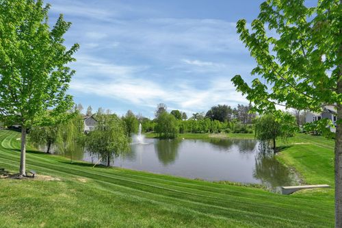 7678 Gateway Blvd, Powell, OH, 43065-1530 | Card Image