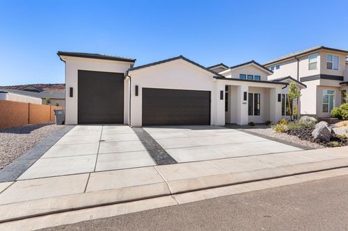 680 S Goose Creek Dr, Washington, UT, 84780-3487 | Card Image