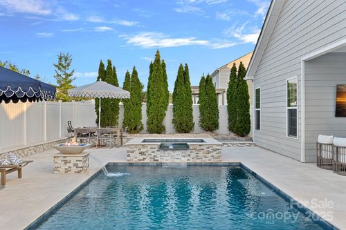 12615 Es Draper Dr, Huntersville, NC, 28078-5530 | Card Image