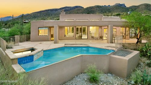 9645 E Sabino Estates Dr, Tucson, AZ, 85749-7124 | Card Image