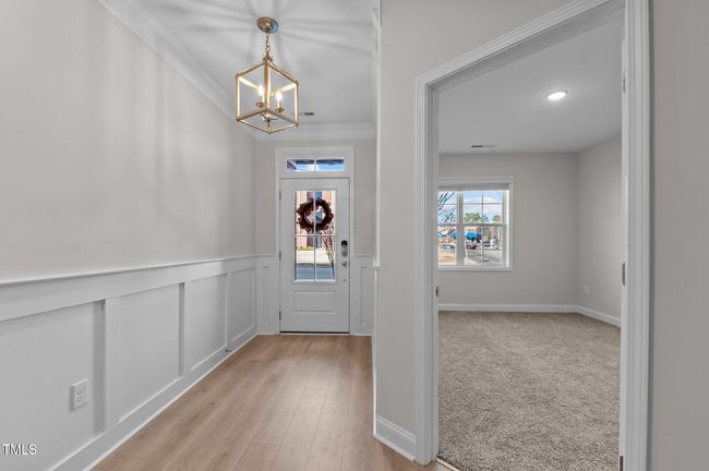 Foyer | Image 16