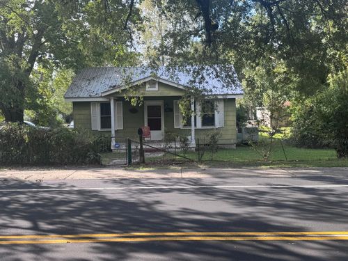 808 1st St W, Hampton, SC, 29924-3900 | Card Image