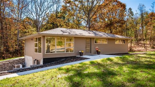 7700 West Pike, Zanesville, OH, 43701-9375 | Card Image