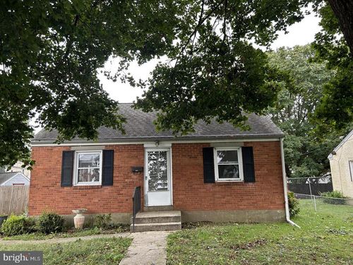 104 Delaware Dr, NEW CASTLE, DE, 19720-2714 | Card Image