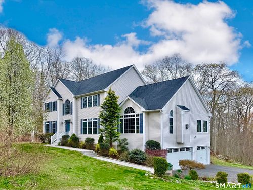 46 Hoseye Coach Rd, Sandy Hook, CT, 06482-1324 | Card Image