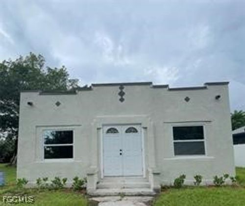 466 Wilma Ave, Fort Myers, FL, 33905-3436 | Card Image
