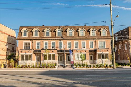 2271 Major Mackenzie Dr, Vaughan, ON, L6A5A8 | Card Image