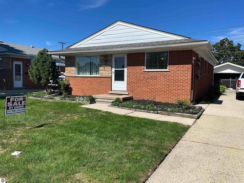 22501 Visnaw Street, St Clair Shores, MI, 48081 | Card Image