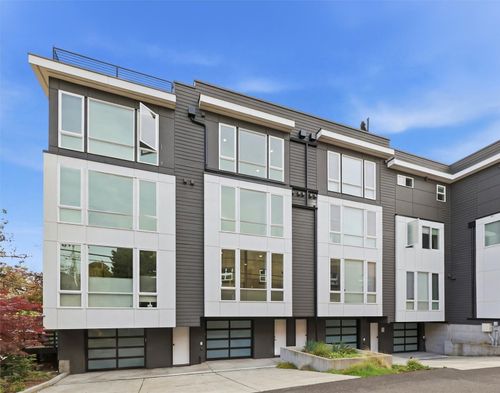b-901 28th Ave S, Seattle, WA, 98144-3119 | Card Image