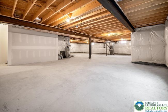 4276 Stonebridge Dr, House other with 3 bedrooms, 2 bathrooms and null parking in Bethlehem PA | Image 25