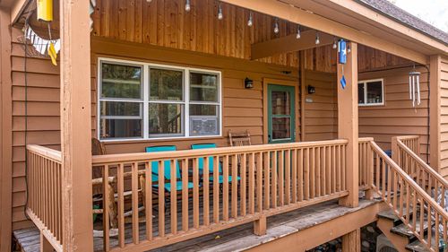 1247 Wolf Den Dr, Ely, MN, 55731-8466 | Card Image