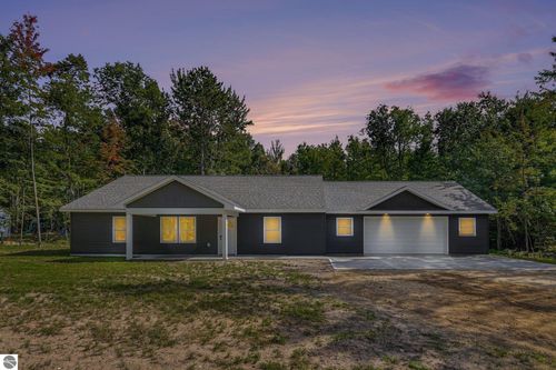 4921 River Woods Rd, Lake City, MI, 49651-9178 | Card Image