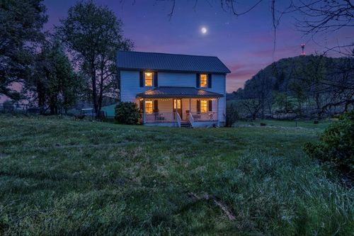 20217 Shadowood Cir, Meadowview, VA, 24361-2003 | Card Image