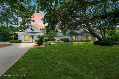 4389 Ligustrum Dr, Melbourne, FL, 32934-8602 | Card Image