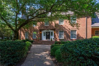 701 Captain John Smith Road, House other with 5 bedrooms, 5 bathrooms and null parking in Newport News VA | Image 1