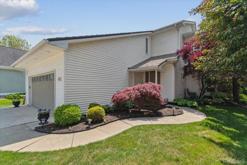 4118 Shoreview Ln, Whitmore Lake, MI, 48189-9161 | Card Image