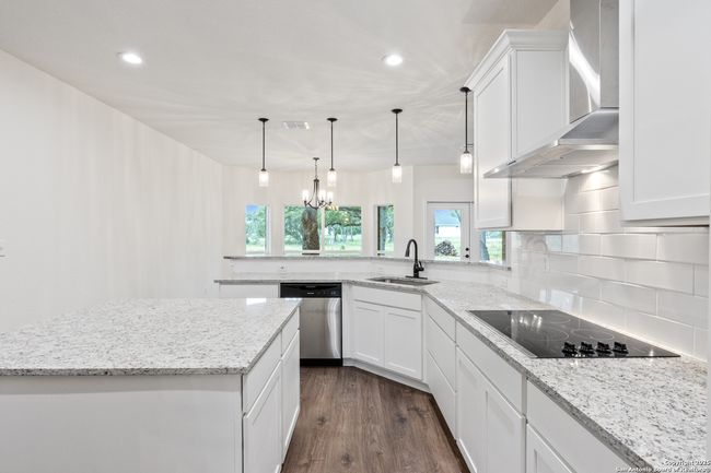 331 Restless Wind, House other with 4 bedrooms, 2 bathrooms and null parking in Spring Branch TX | Image 9