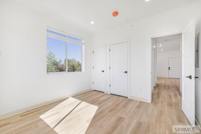 F201 - 201 E Ross Avenue, Condo with 2 bedrooms, 2 bathrooms and null parking in Driggs ID | Image 12