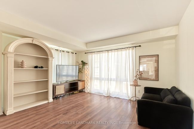 1102 - 65 Lindcrest Manor, Condo with 3 bedrooms, 3 bathrooms and 2 parking in Markham ON | Image 7